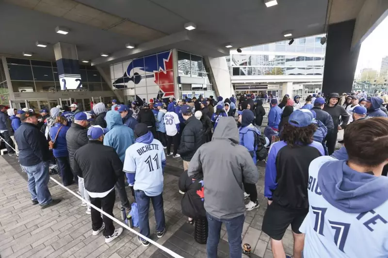 Toronto Erupts in Blue Jays Fever: Electric Atmosphere Takes Over City Ahead of Game 6