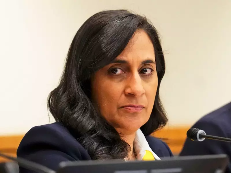 Anita Anand Criticizes Senate Over Missing Land Acknowledgement