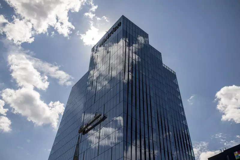 B.C. Deputy Premier Threatens Pipeline Lawsuit, Creating 'Team Canada' Rift