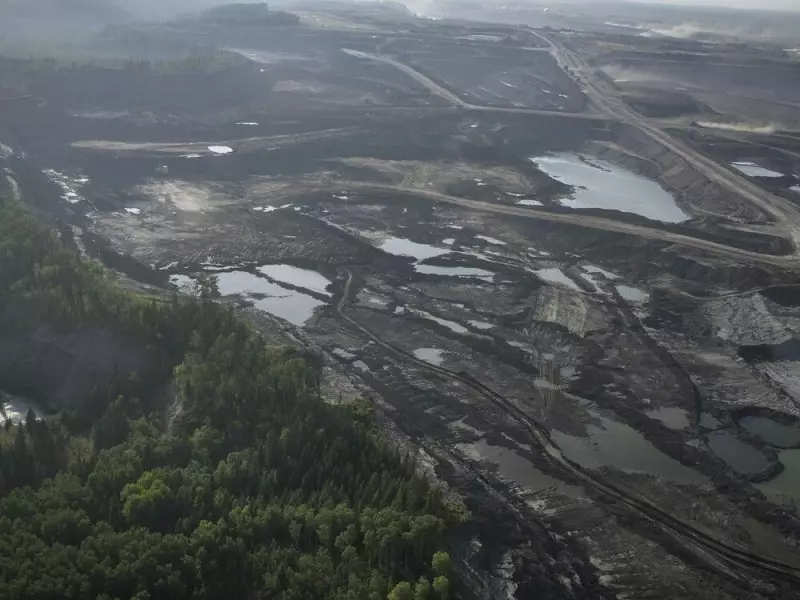 B.C. Excluded from Rumoured Oil Pipeline Talks Between Ottawa and Alberta