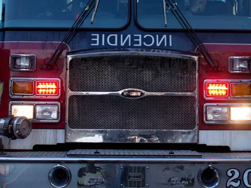 Car Torched in St-Laurent: Montreal Police Arson Squad Investigates