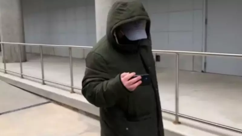 Creeper Hunter TV Creator Faces New Charges, Represents Himself in London Court
