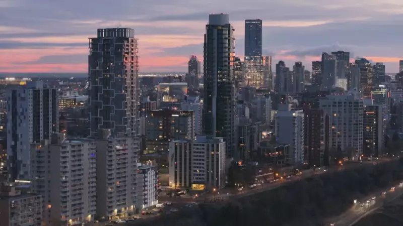 Edmonton's Cold Spell Begins: Snow Likely as Temperatures Plummet