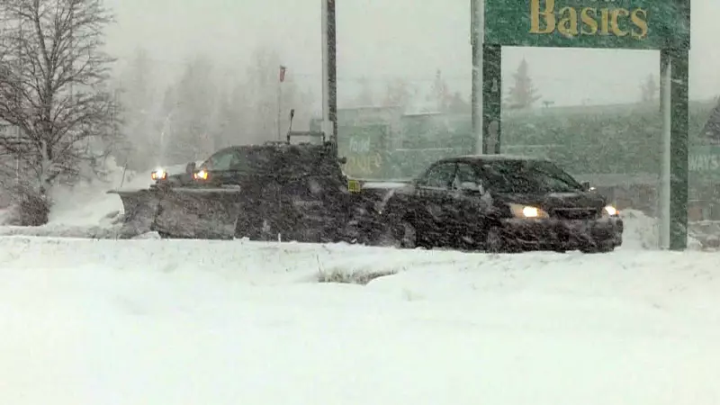 Hazardous Winter Storm Paralyzes Timmins Area with High Winds