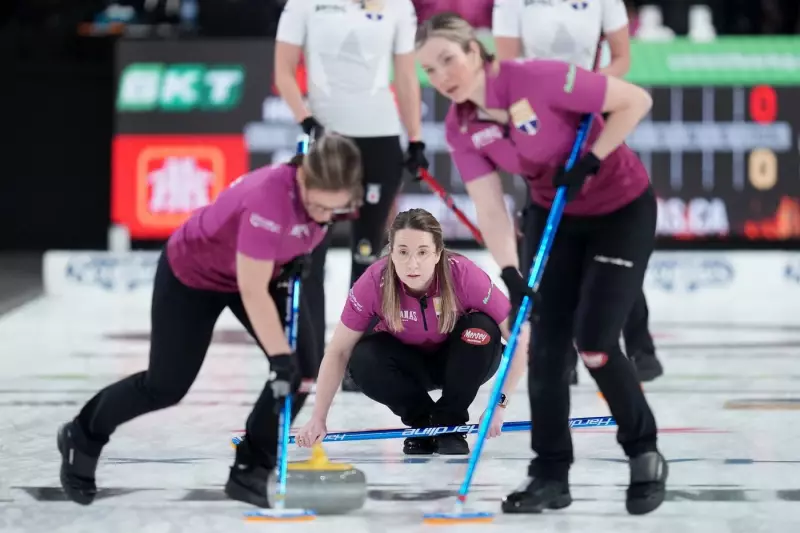 Homan and Jacobs Win Opening Games at Canadian Curling Trials