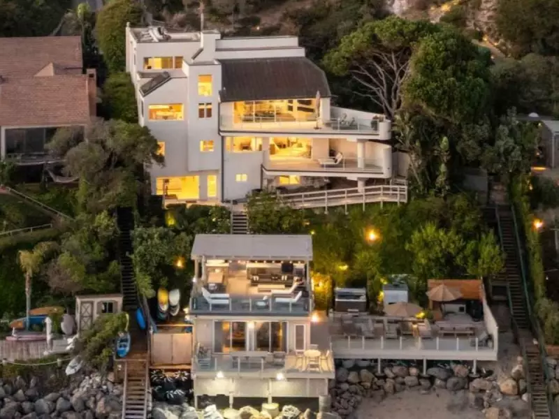 NHL Legend Chris Chelios Lists Malibu Mansion for $59.9 Million