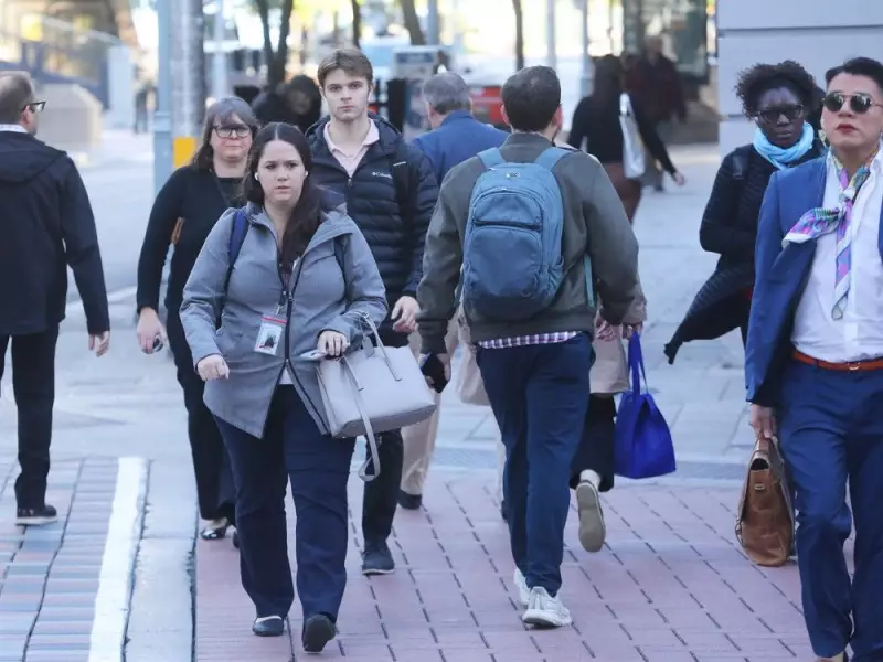 Ottawa Mayor Sounds Alarm Over Federal Public Service Cuts: What It Means for the Capital