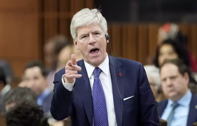 Ottawa Nears Clarity on B.C. Tanker Ban, Hodgson Reveals