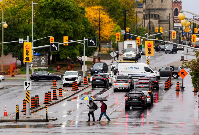 Ottawa Weather Rollercoaster: Soaking Rain Today, Snowfall Tonight - What You Need to Know