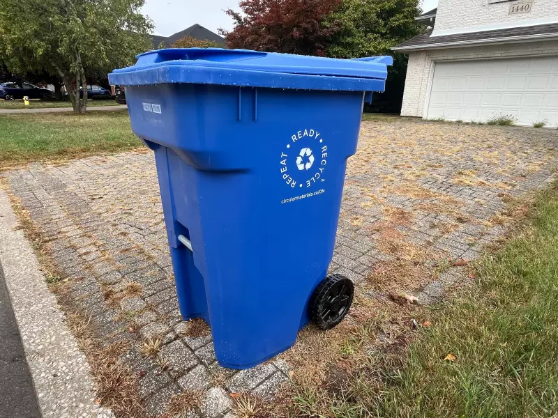 Windsor Mayor Plans Smaller Recycling Bins for 2026 Program