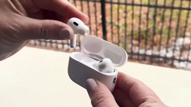 Winnipeg Police Track Stolen Truck Using Owner's AirPods