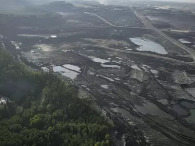 B.C. Excluded from Rumoured Oil Pipeline Talks Between Ottawa and Alberta