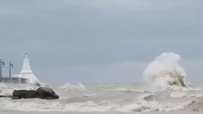 Lake Erie Shoreline Alert: Flood Risk Warning Issued