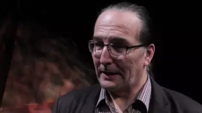 Manitoba Playwright Ian Ross Dies at Age 57