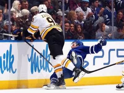 Maple Leafs' Loss to Bruins Marred by Laughton Injury and Stolarz Pull