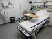 Alberta's Private Surgery Plan Risks Patient Care, Warn Medical Students