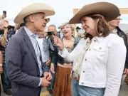 Carney Faces Pipeline Pressure as Northwest B.C. Project Gains Momentum