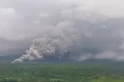 Indonesia's Mount Semeru Erupts, Forcing Villages to Evacuate Under Ash