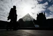 Louvre Security Audit Exposes Critical Gaps After Major Art Theft