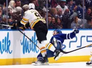 Maple Leafs' Loss to Bruins Marred by Laughton Injury and Stolarz Pull