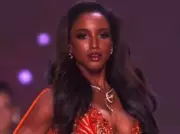 Miss Jamaica Falls Off Stage at Miss Universe Pageant in Thailand