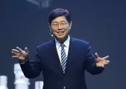 OpenAI and Foxconn Partner on US AI Hardware Manufacturing