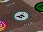 Power Corp. Hits Record High as Cash Pile Fuels Acquisition Hunt