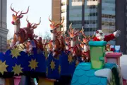 Toronto Santa Claus Parade Road Closures & Transit Changes Sunday