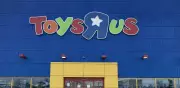 Toys 'R' Us Canada Shrinks: 38 Stores Closed, 12 For Sale in 2025