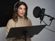 Vancouver's Cobie Smulders Returns for Mistletoe Murders Season 4