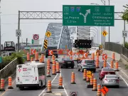 Weekend Traffic Alert: Mercier Bridge Reduced to Single Lane