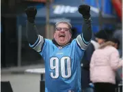 Windsor Dons Lions Colors for Thanksgiving NFL Block Party