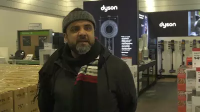 Calgary Boxing Day Shoppers Flock to Big Box Stores, Some Choose Local