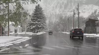 Canada Strong Pass Returns, Boosting Waterton Tourism in Shoulder Season