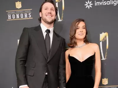 Josh Allen & Hailee Steinfeld Gift Bills O-Line a Quarter Cow for Christmas
