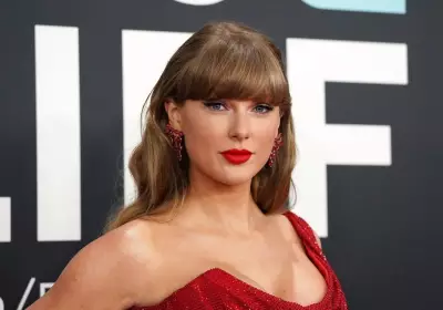 Taylor Swift Donates $1 Million to Feeding America for Holiday Meals