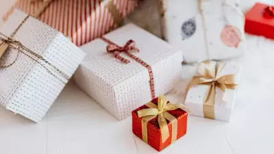 Winnipeg's 2025 Christmas & Boxing Day Hours: What's Open and Closed