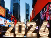 10 Stocks to Watch in 2026: Expert Picks from Canadian Pros