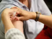 Alberta Flu Cases Double, Top Doctor Urges Vaccination Amid H3N2 Surge