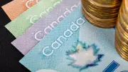 Analysts Scale Back Canadian Dollar Forecasts Amid Trade Uncertainty