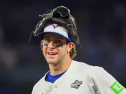 Blue Jays' Ernie Clement Meets Idol Josh Allen in Buffalo Bills Jersey Swap
