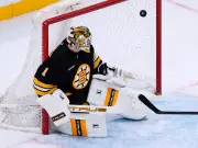 Canadiens' Pass-First Mentality Hinders Offense Despite St. Louis's Pleas