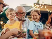 Dear Abby: Retired Couple Feels Unappreciated by Family's Lack of Thank-Yous