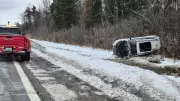 Driver Cut Off on Hwy. 417 Causes Rollover into Ditch in East Ottawa: OPP