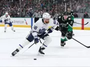 Maple Leafs' Scoring Slump Deepens After Winless Road Trip: Stars Blanked in Dallas