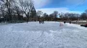 Montreal Skating Rinks Face Delayed Openings Despite Early Winter Chill