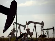 Oil Prices Rebound Amid Ukraine Talks Stalemate and China's Growth Pledge