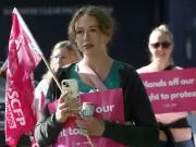 Ottawa's 'Bubble Bylaw' Faces Criticism as Redundant Amid Federal Hate Crime Bill