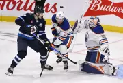 Pickard's 41-Save Masterclass Powers Oilers to 3-1 Victory Over Jets