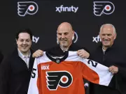 Rick Tocchet Reflects on Emotional Vancouver Exit, Finds Groove with Flyers